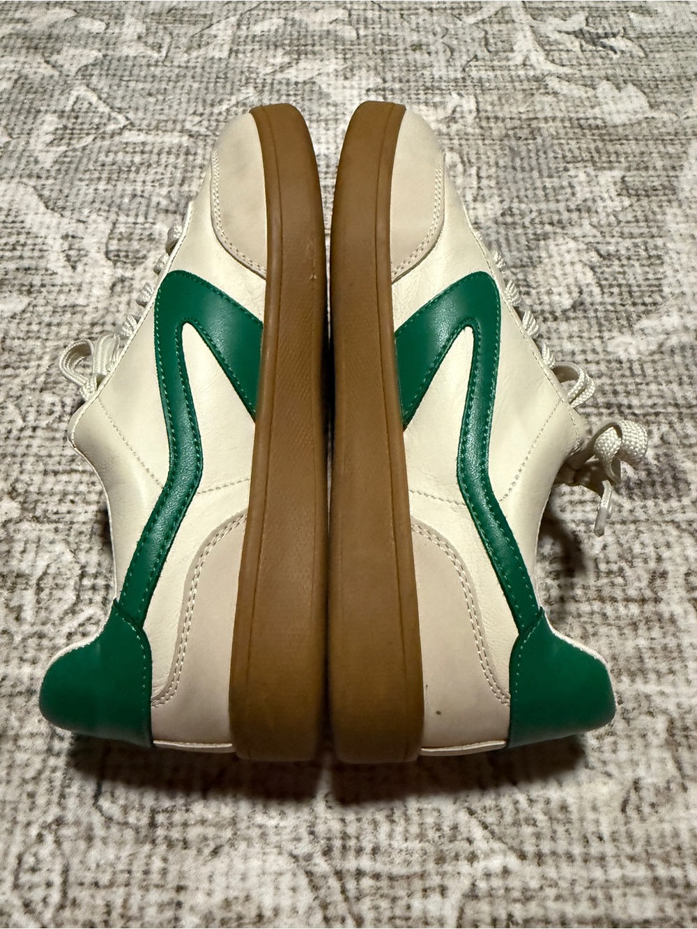 Dolce Vita Cream and Green Low-Top Sneakers with Gum Sole